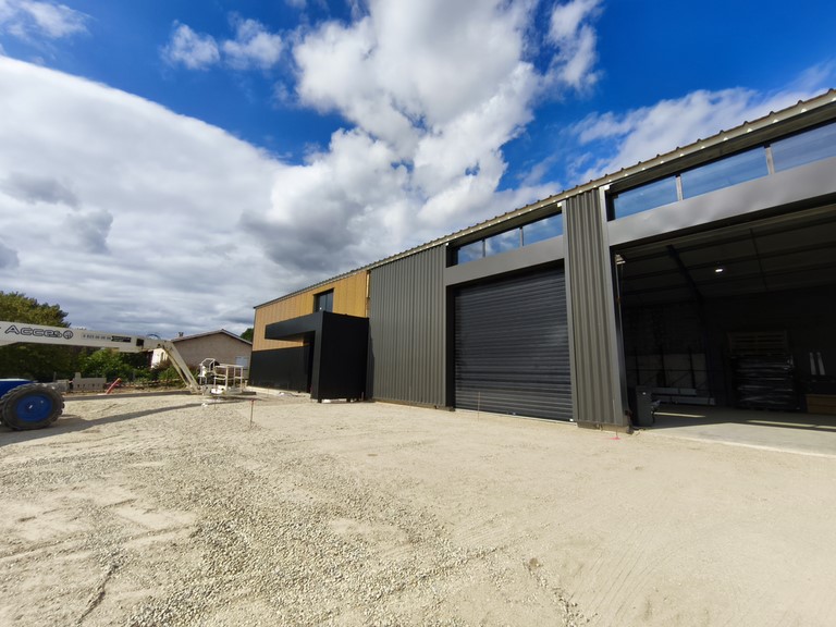 Extention bâtiment TERTIAIRE BATI-MESURE infiltrométrie extention bâtiment TERTIAIRE